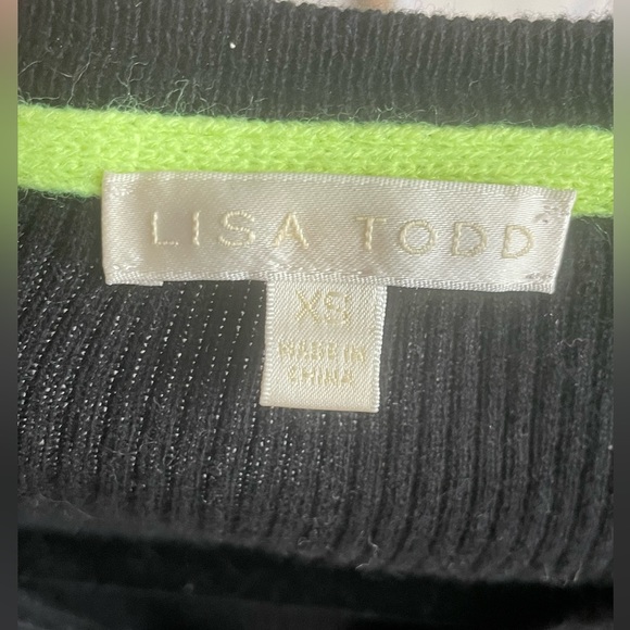 LISA TODD cotton Henley with heart sleeve detail, sz XS - Picture 6 of 7